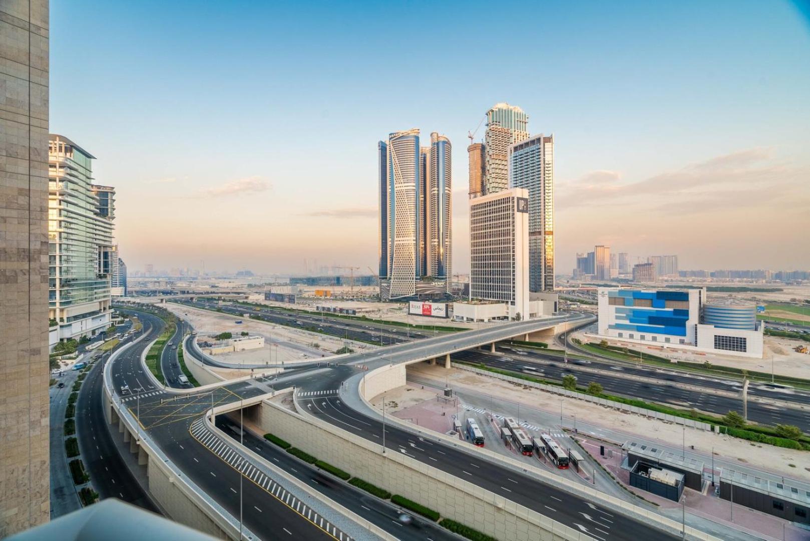 Guestready - Modern Retreat In Business Bay Appartement Dubai